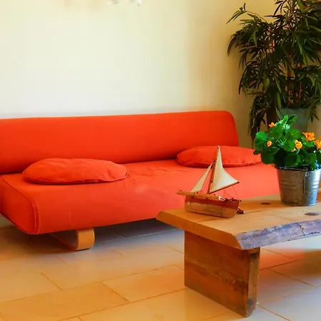 Telina Ideales 别墅